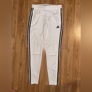 Women’s Adidas pants